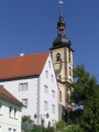Kirche.Rathgeberhaus.Oberelsbach.JPG