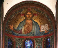 Jesus Christus als Weltenherrscher (Pantokrator) in der Kirche der Abtei Maria Laach